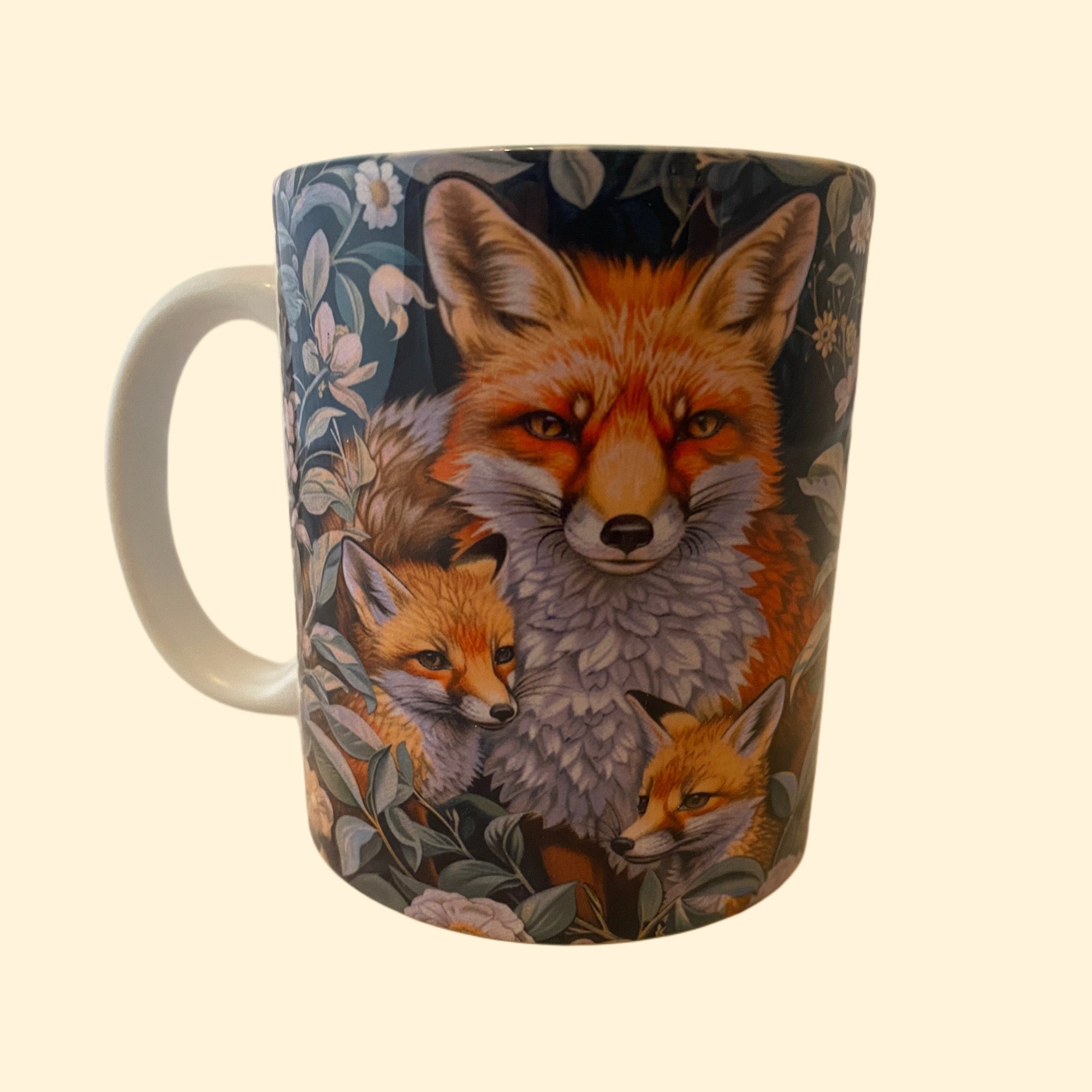 William Morris Mug - Vixen & Cubs
